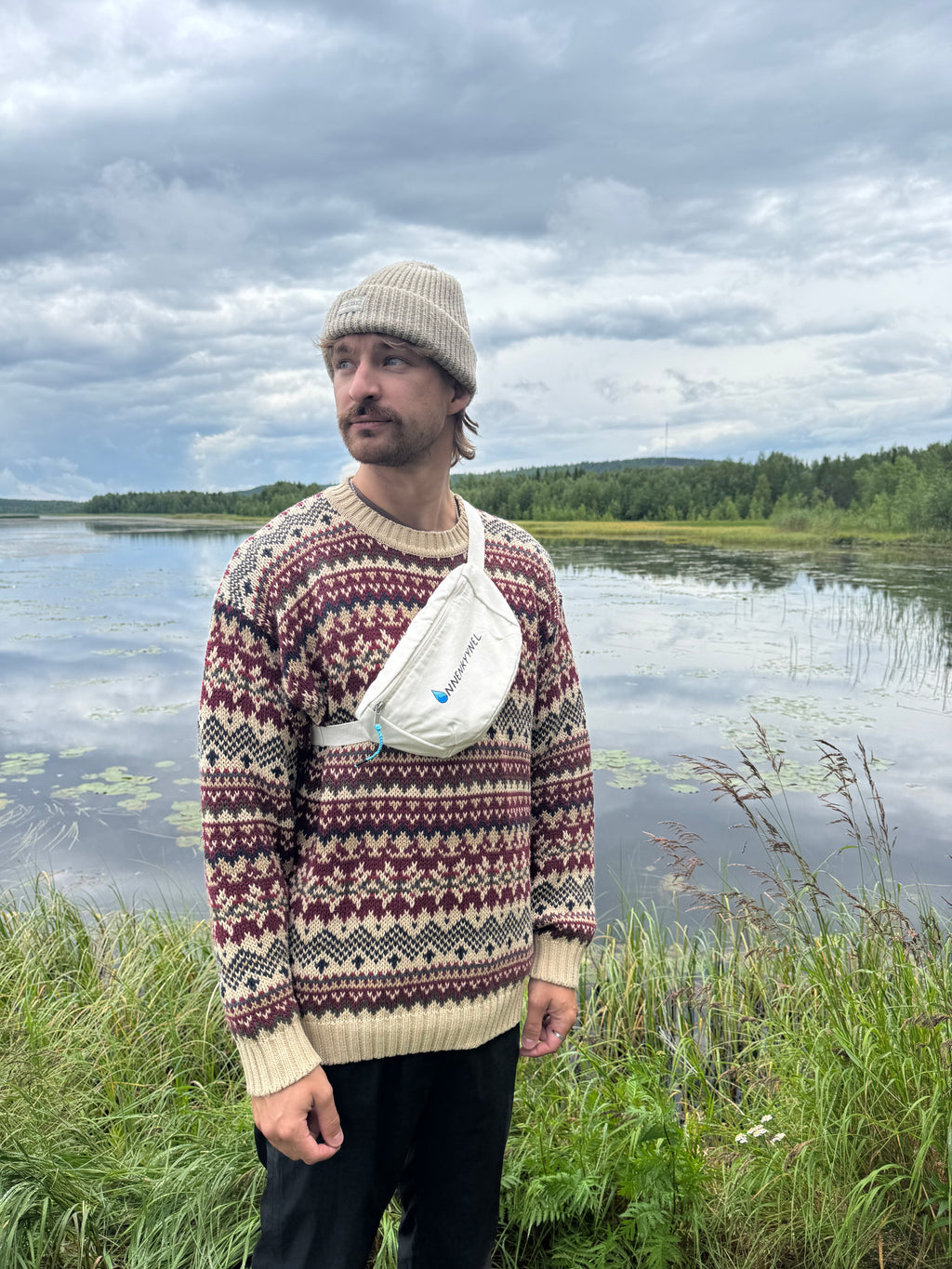 Olkalaukku